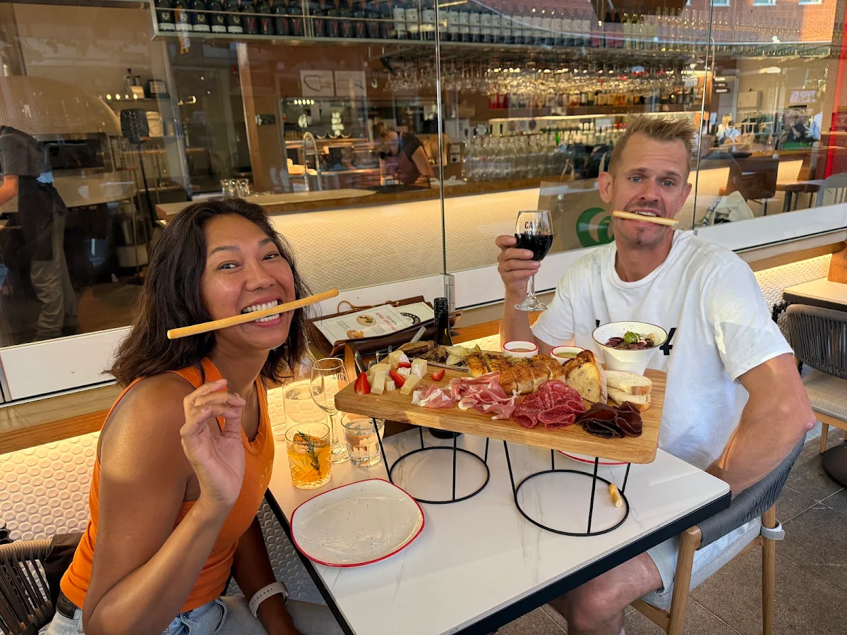 Vibe, Casa Nova Italian Restaurant & Bar, Shellharbour