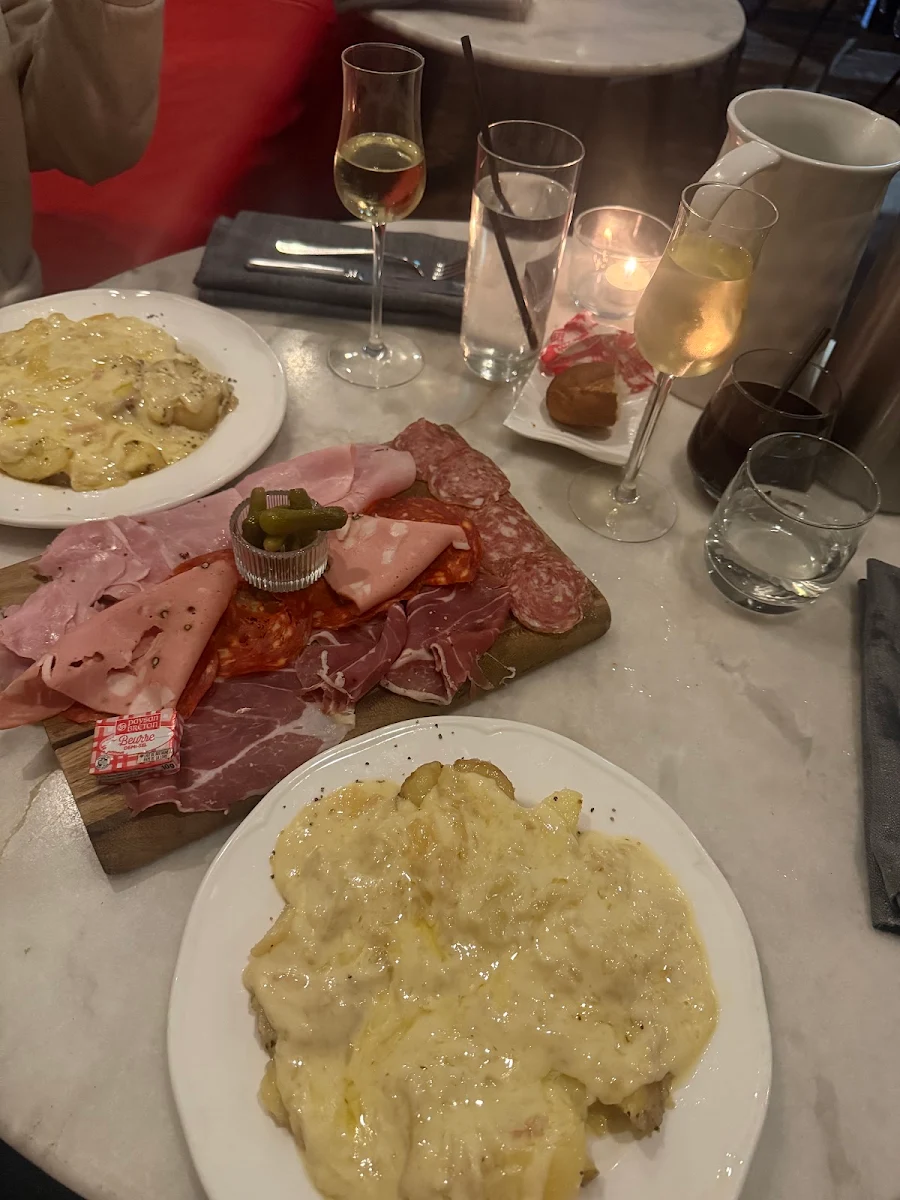 Food & drink photo 3