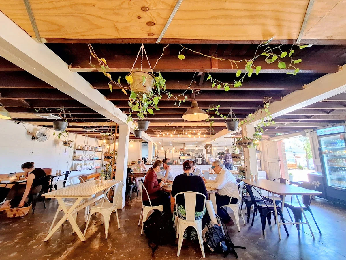 Vibe, Glee Coffee Roasters Chapman