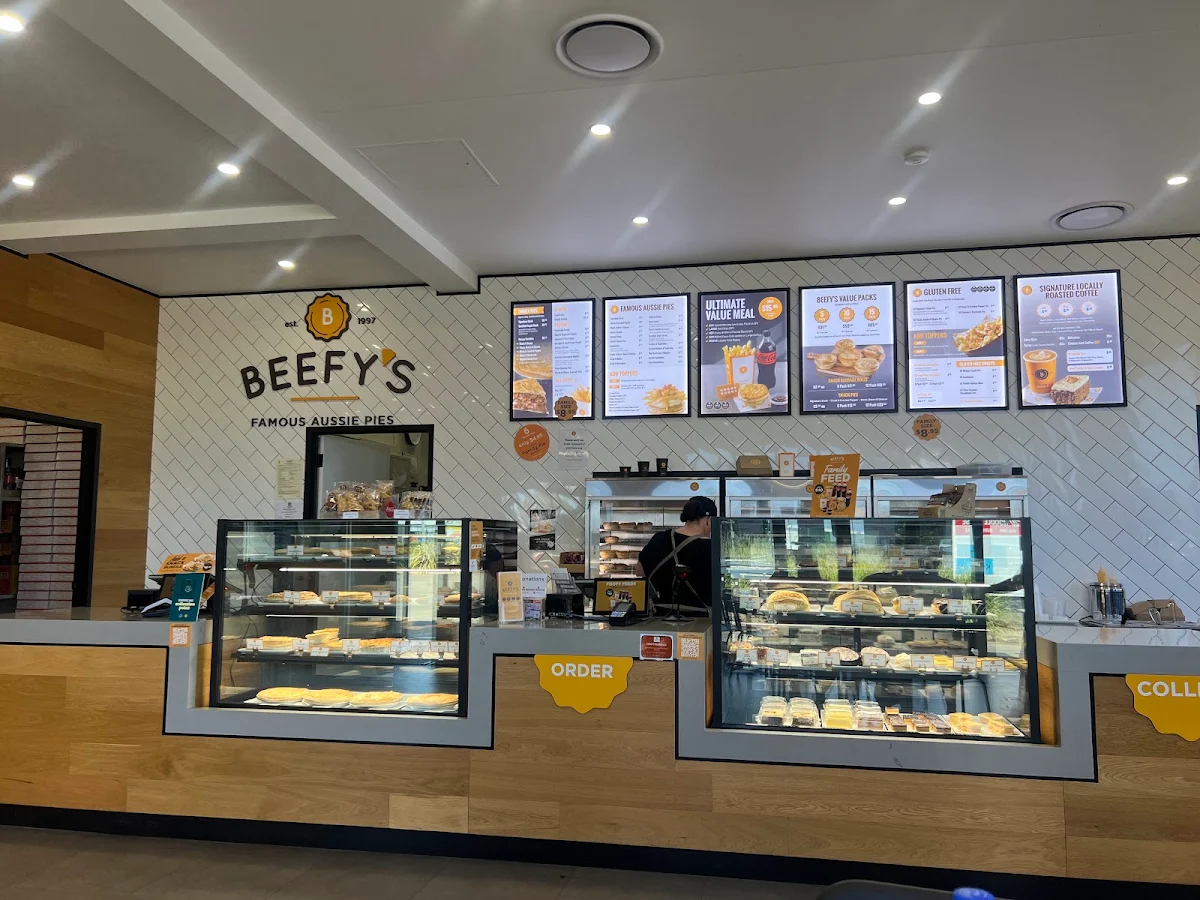 Vibe, Beefy's Newtown