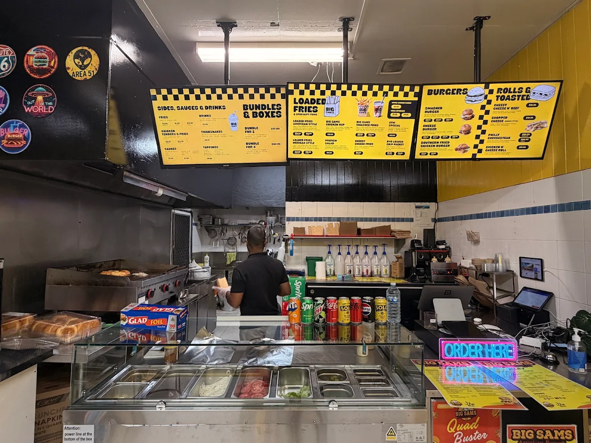 Vibe, Big Sams American Burgers
