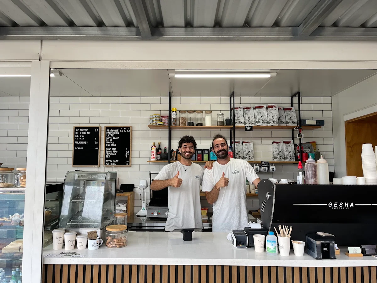Vibe, Tinsmith Garage