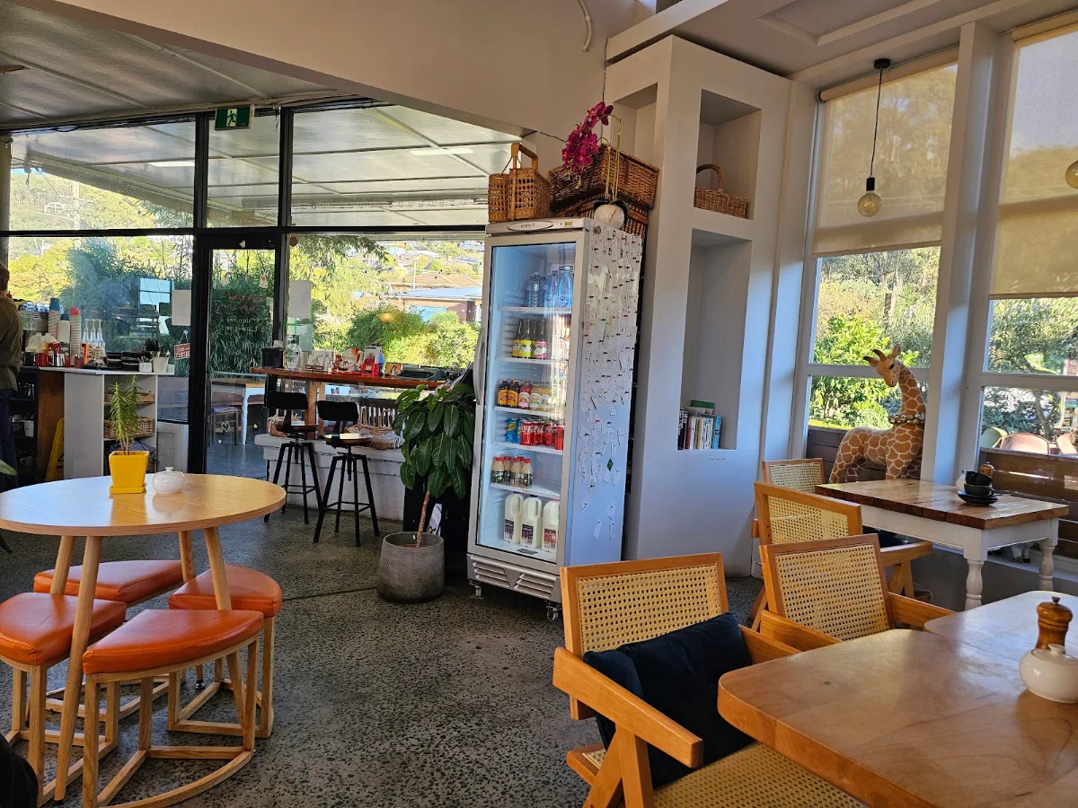 Vibe, The Picnic Basket Café