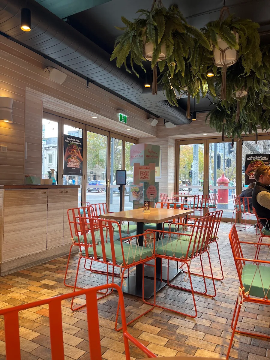Vibe, Betty's Burgers