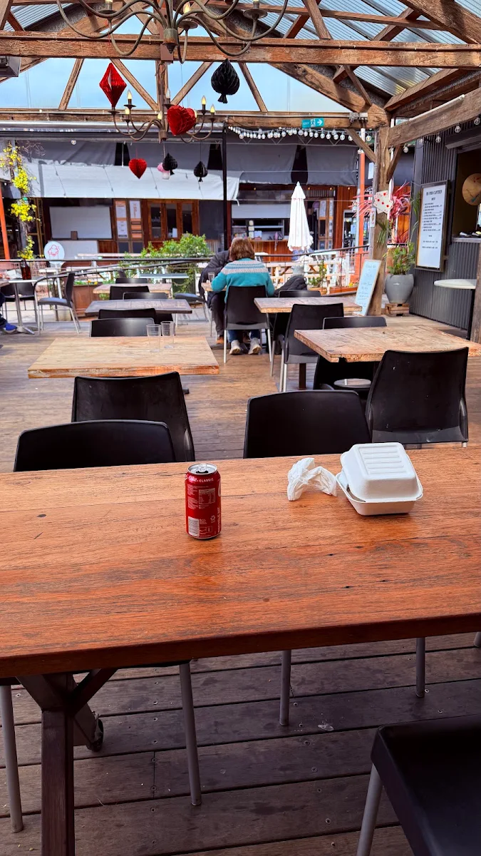 Vibe, Ms Pho Canteen