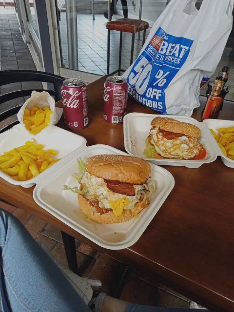 Food & drink, Golden Rooster