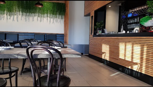 Vibe, Willow Thai Restaurant