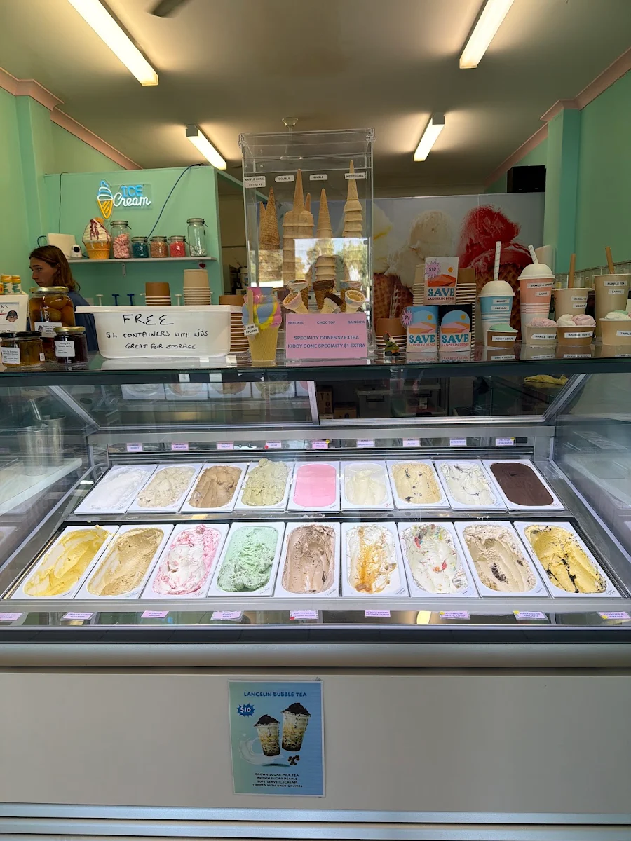 Vibe, Lancelin Icecream & Bubble Tea