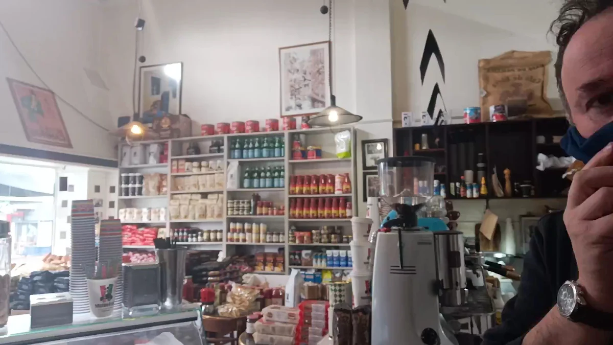 Vibe, Cafe Tre Fontane