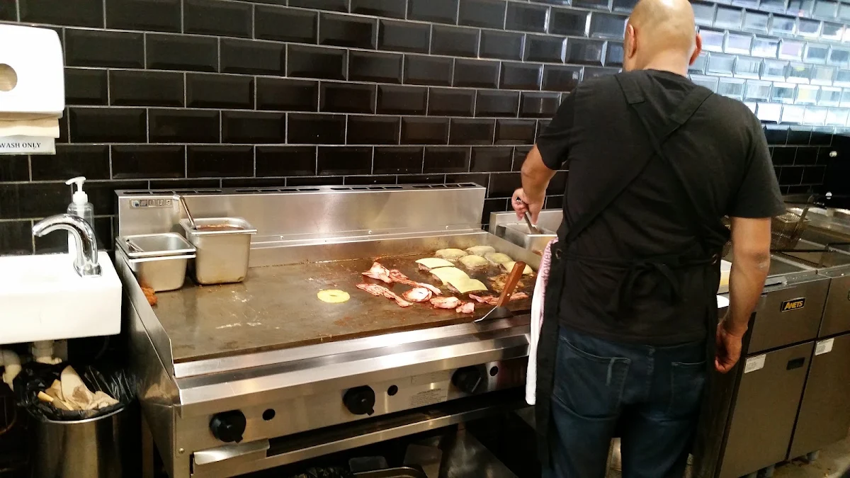 Vibe, BurgerBurger