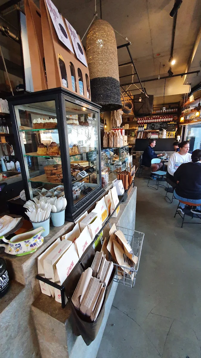 Vibe, Oxford Larder