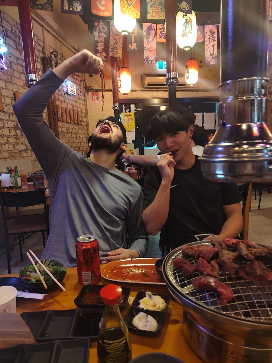 Vibe, Itzsan Yakiniku Lidcombe