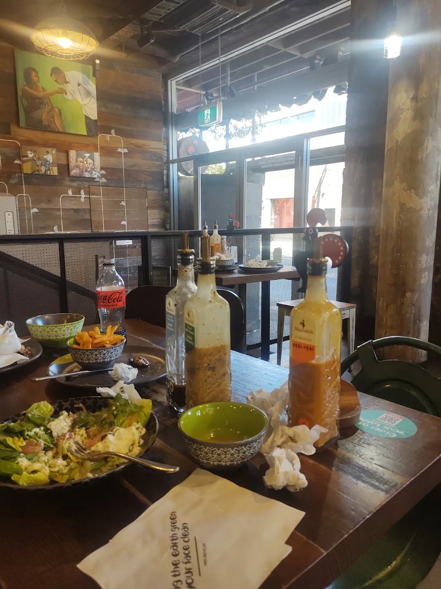 Food & drink, Nando's Alexandria