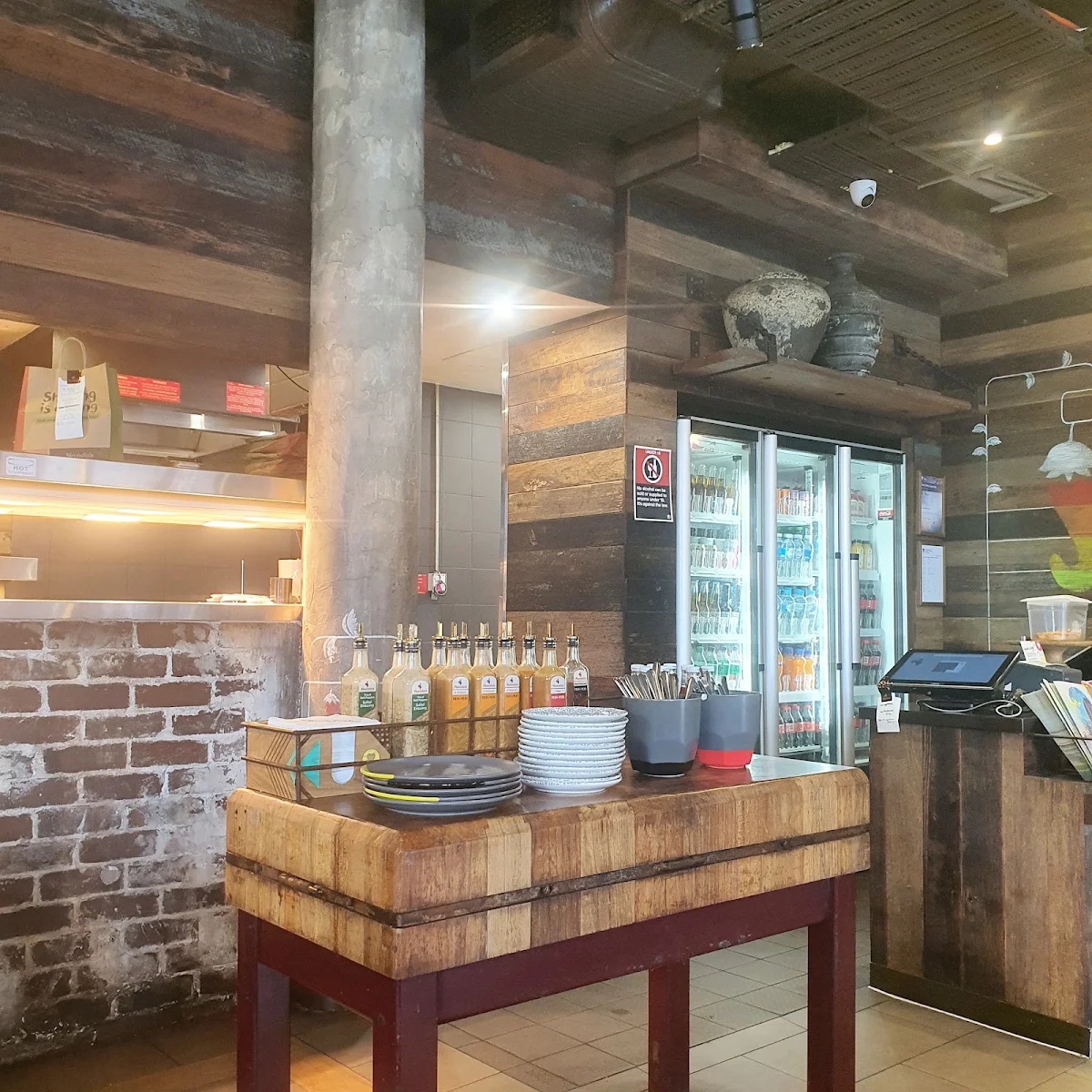 Vibe, Nando's Alexandria