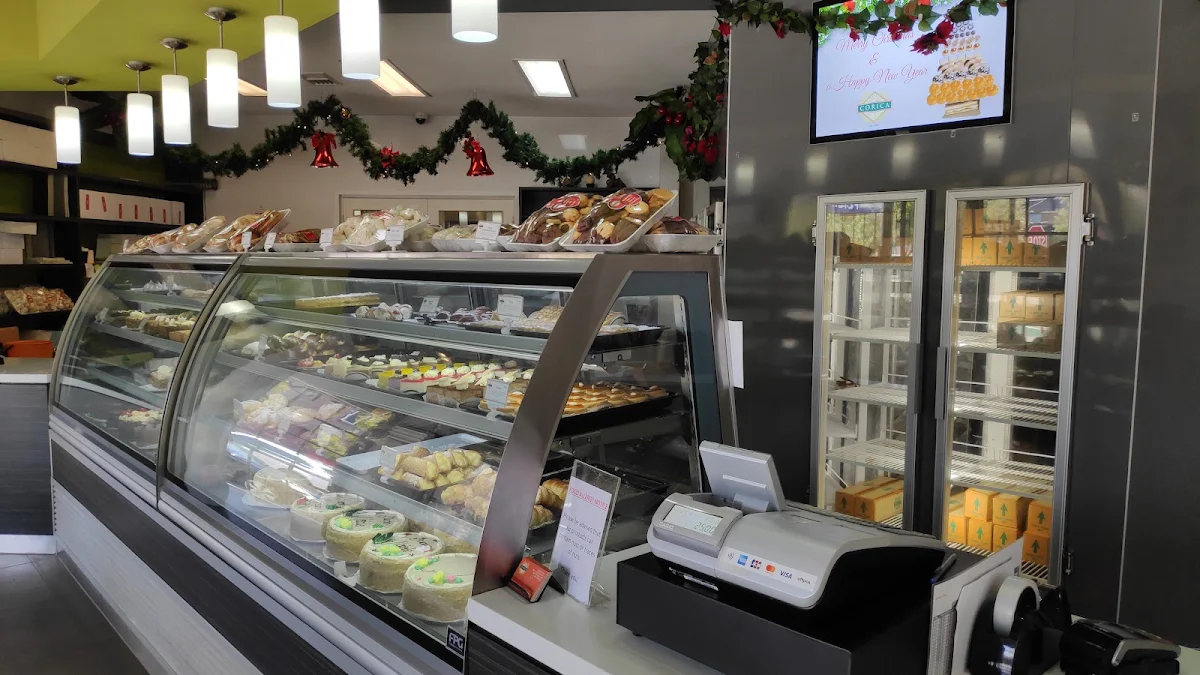 Vibe, Corica Pastries