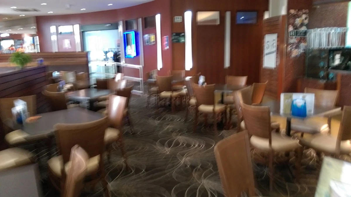 Vibe, Federal Hotel