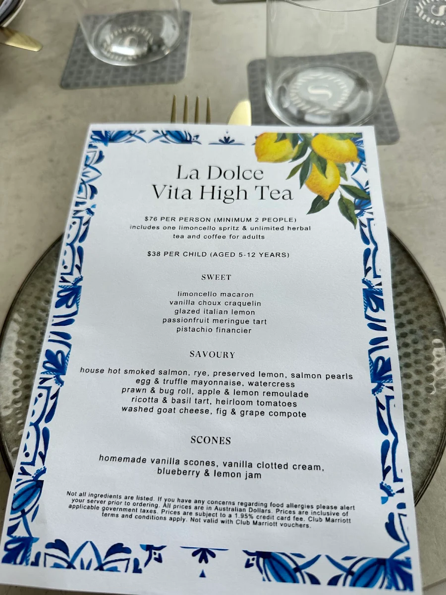 Menu, Pearls Bar