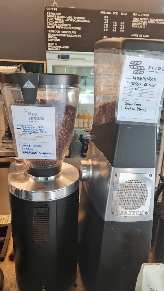 Menu, Bessa Coffee
