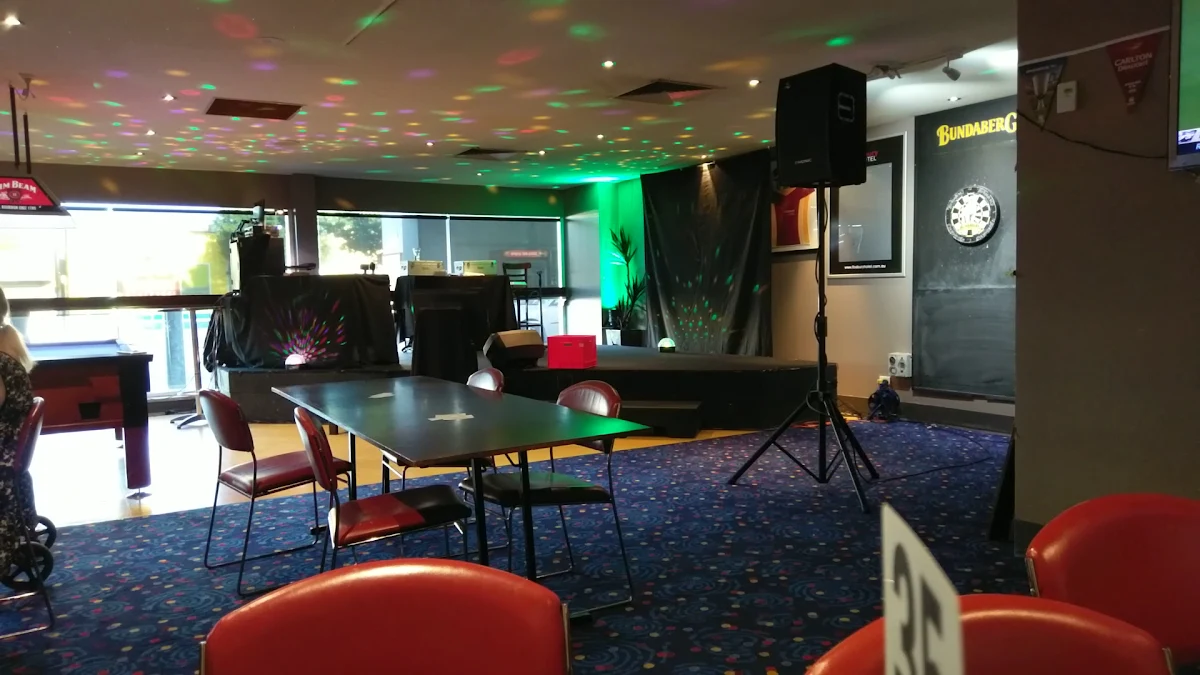 Vibe, Finsbury Hotel