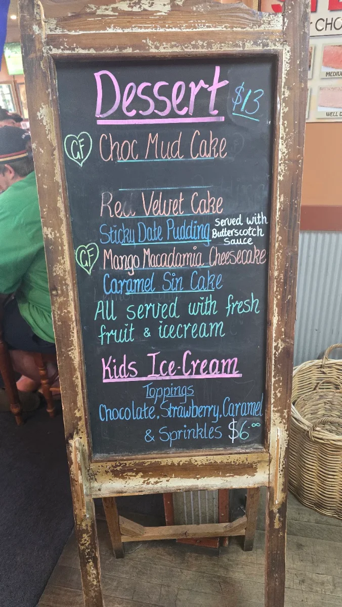 Menu, Meringandan Hotel