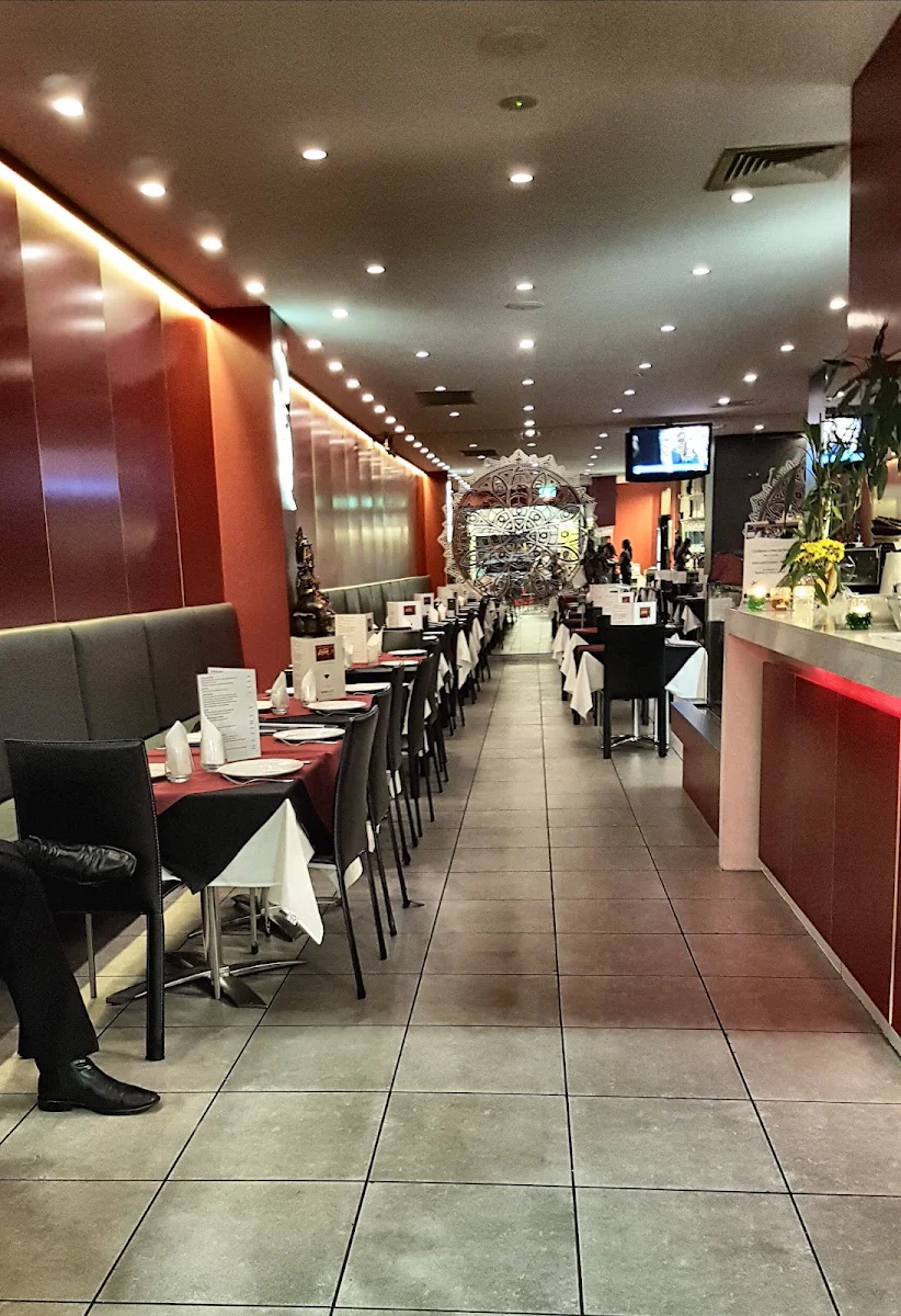 Vibe, Krish Indian Robina