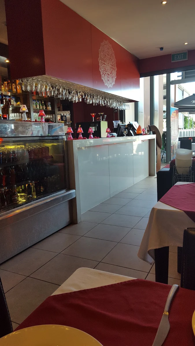Vibe, Krish Indian Robina