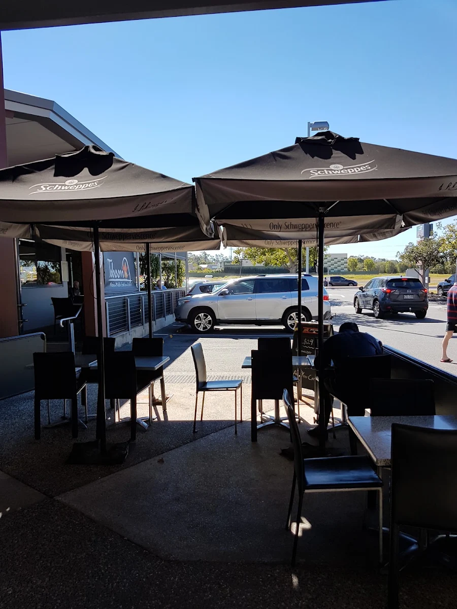 Vibe, Krish Indian Robina