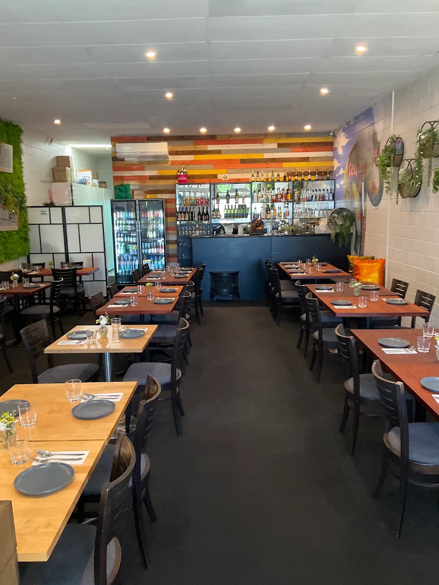 Vibe, Sassy Thai Ringwood