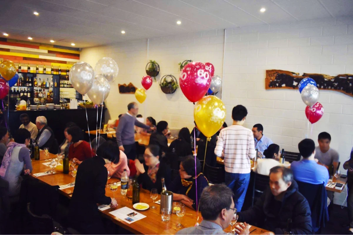 Vibe, Sassy Thai Ringwood