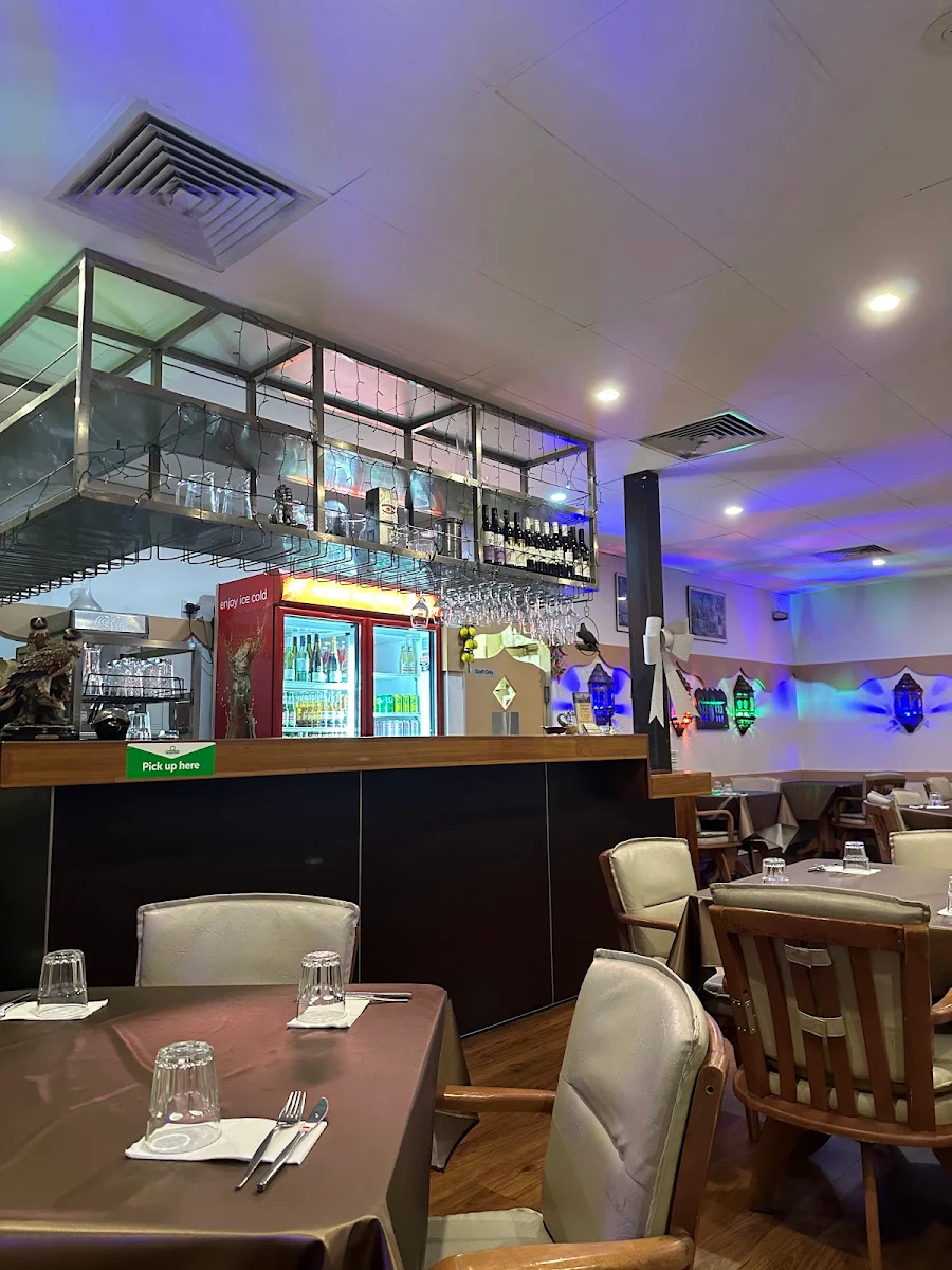 Vibe, Tandoori Village