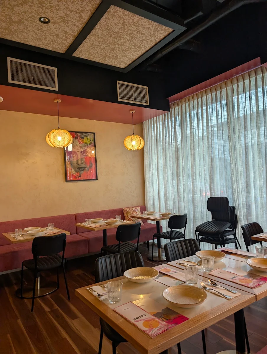 Vibe, Bombay Bliss Indian Restaurant - Sippy Downs