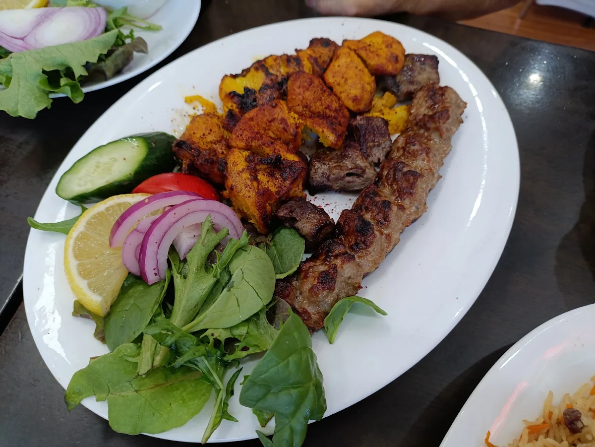 Food & drink, Afghan zamarut restaurant