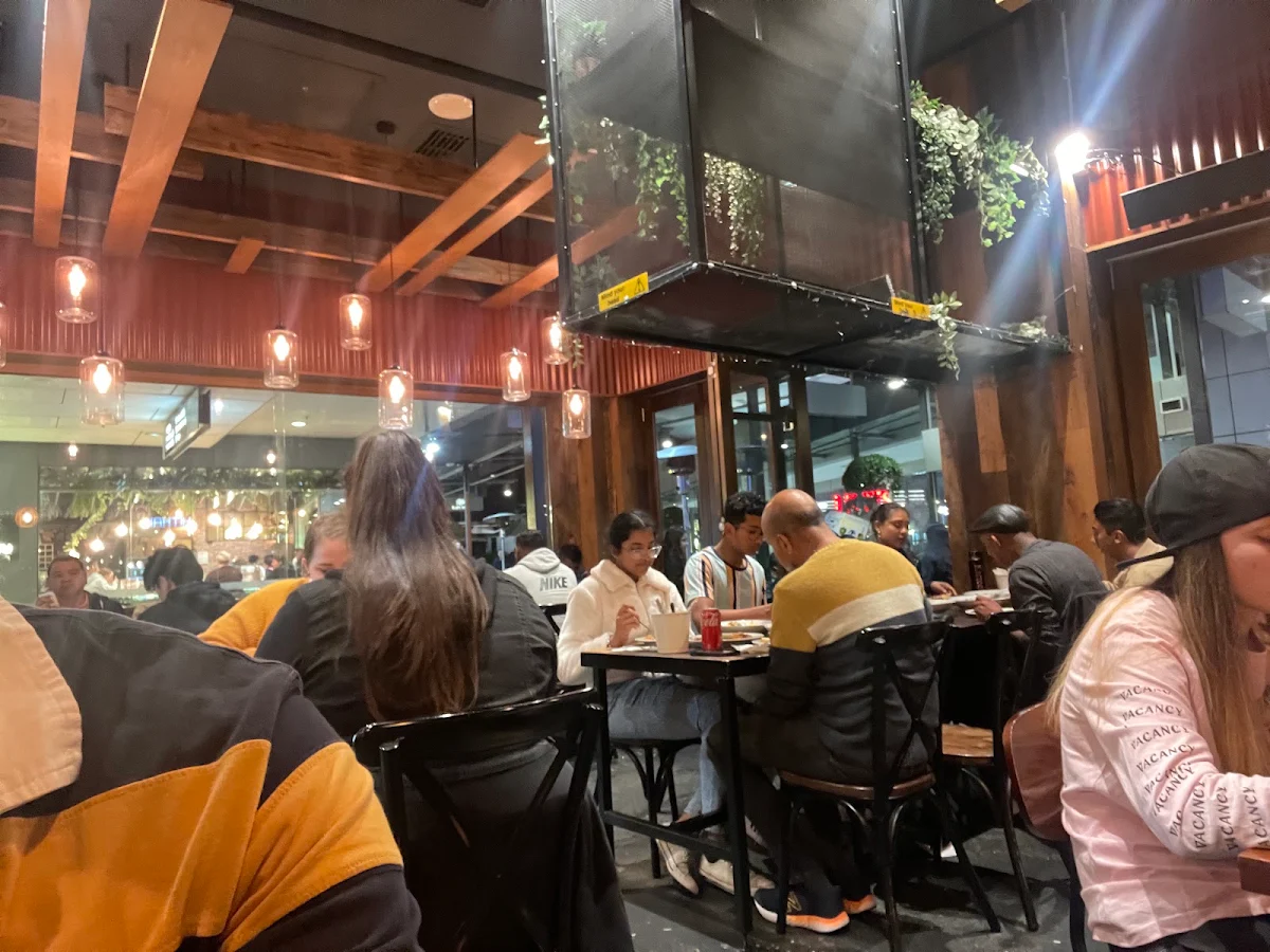 Vibe, Hi Thai