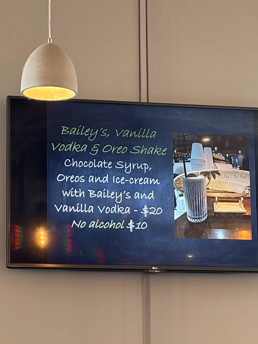 Menu, Cafe Qu Bah