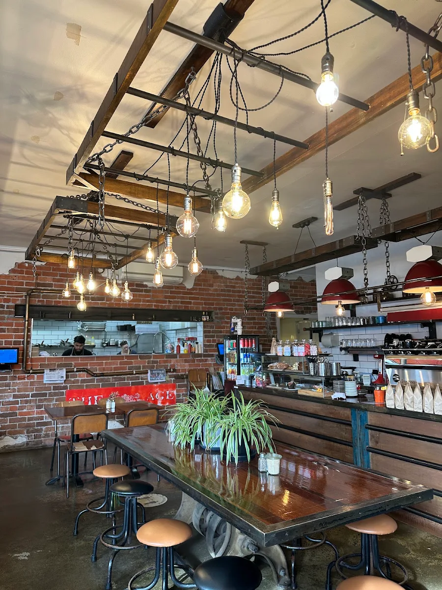 Vibe, The Old Milk Bar