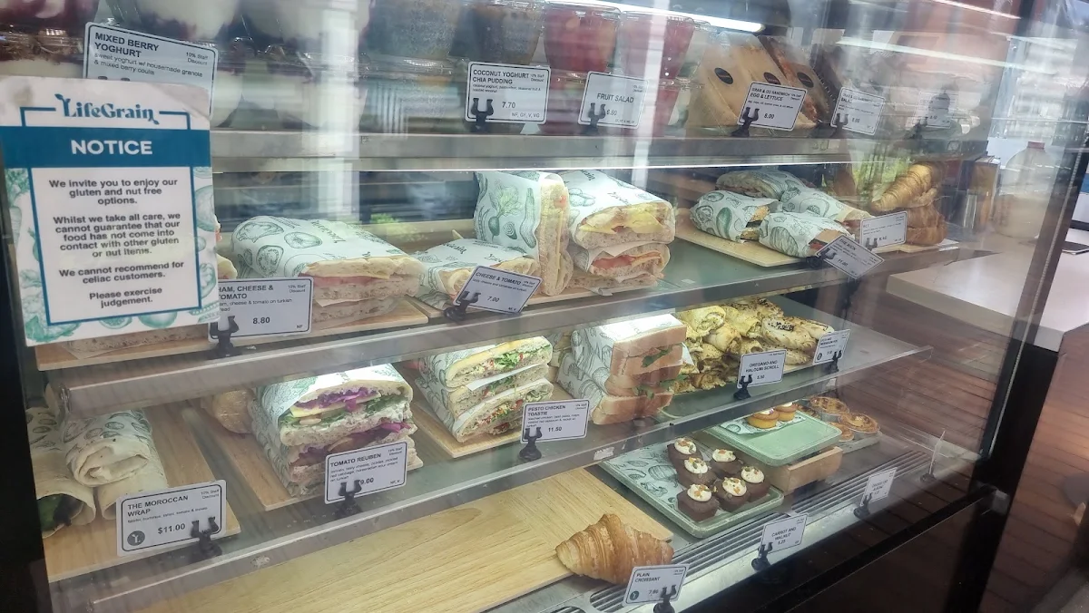 Vibe, LifeGrain Cafe