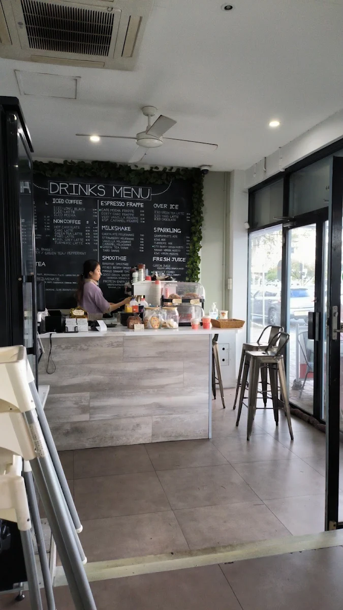Vibe, My Local Cafe