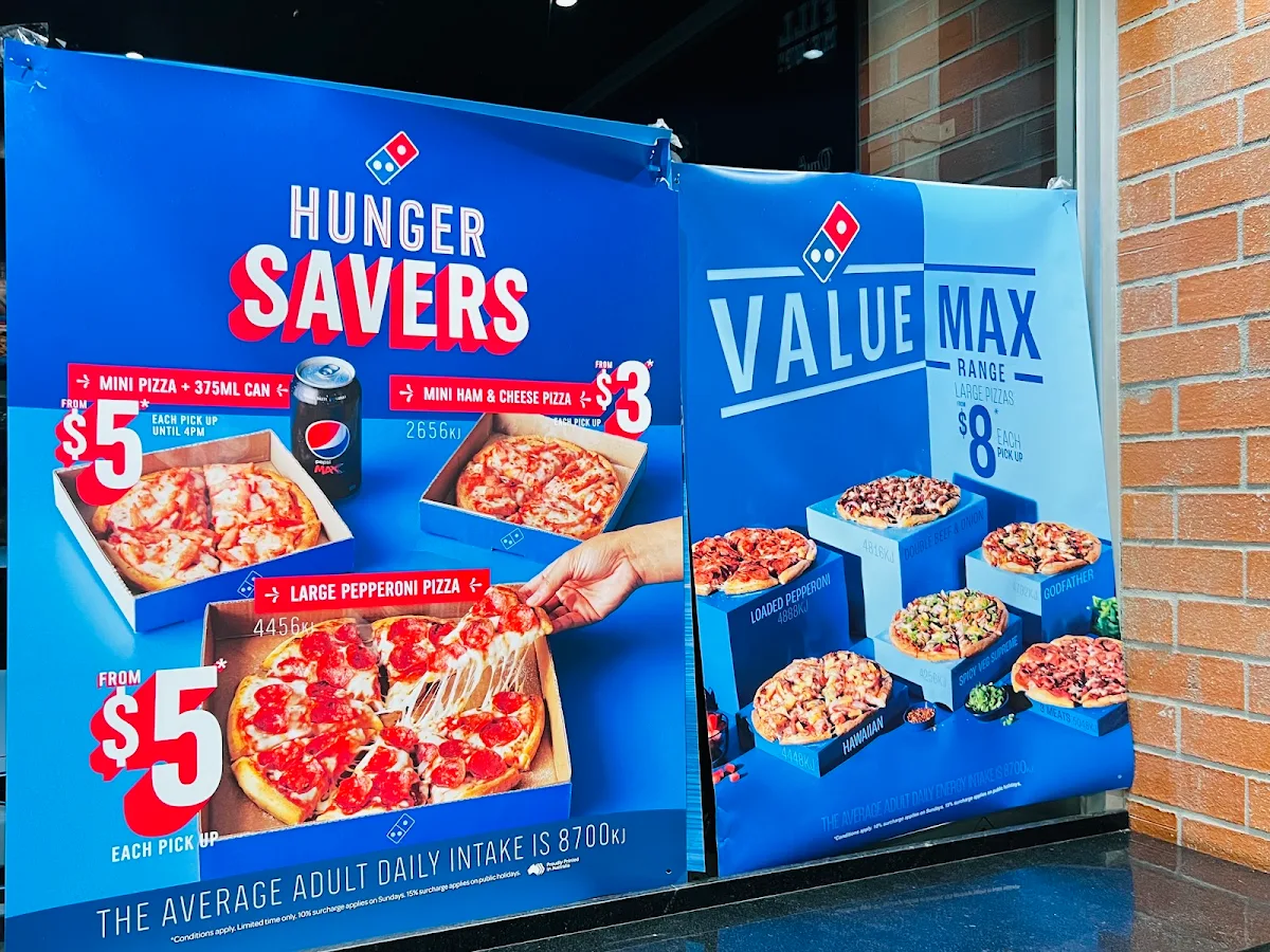 Menu, Domino's Pizza Wyndham Vale