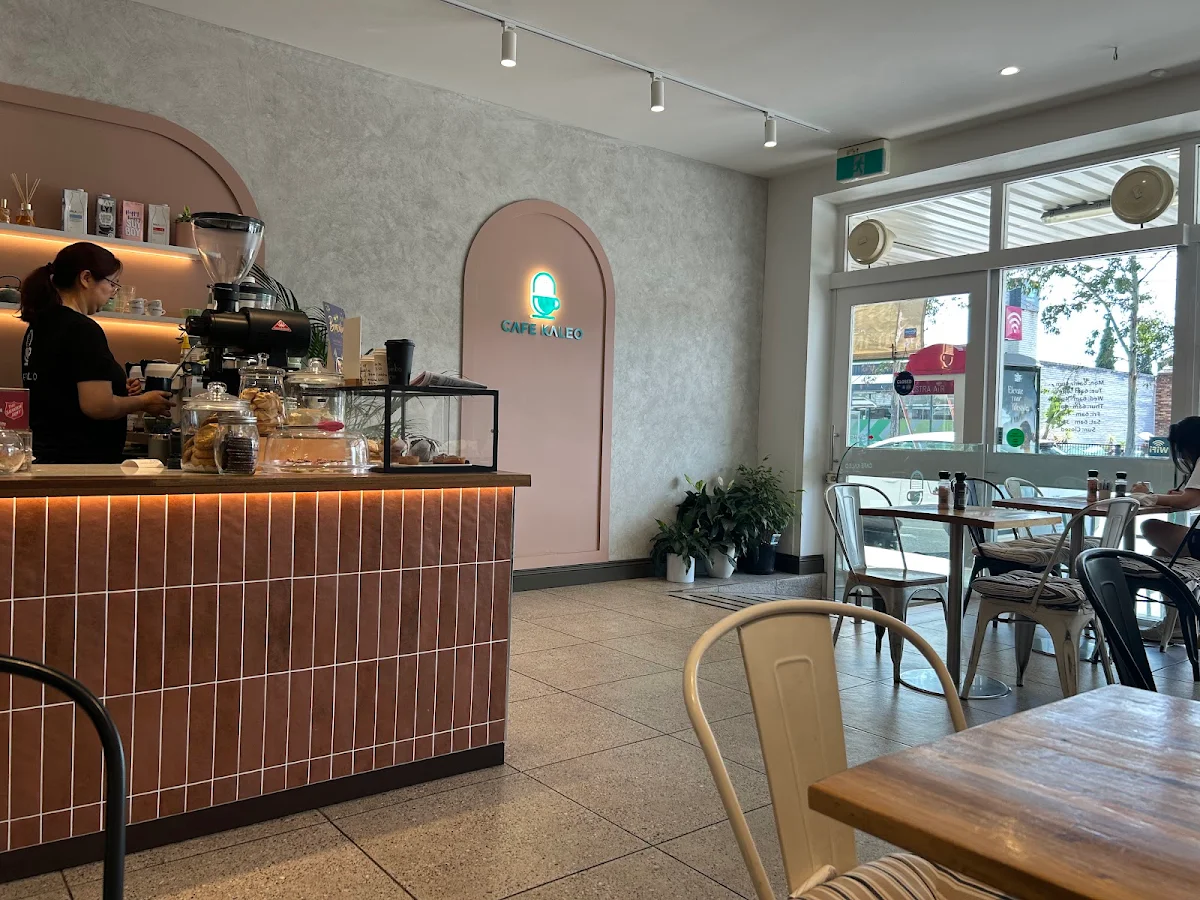 Vibe, Cafe Kaleo