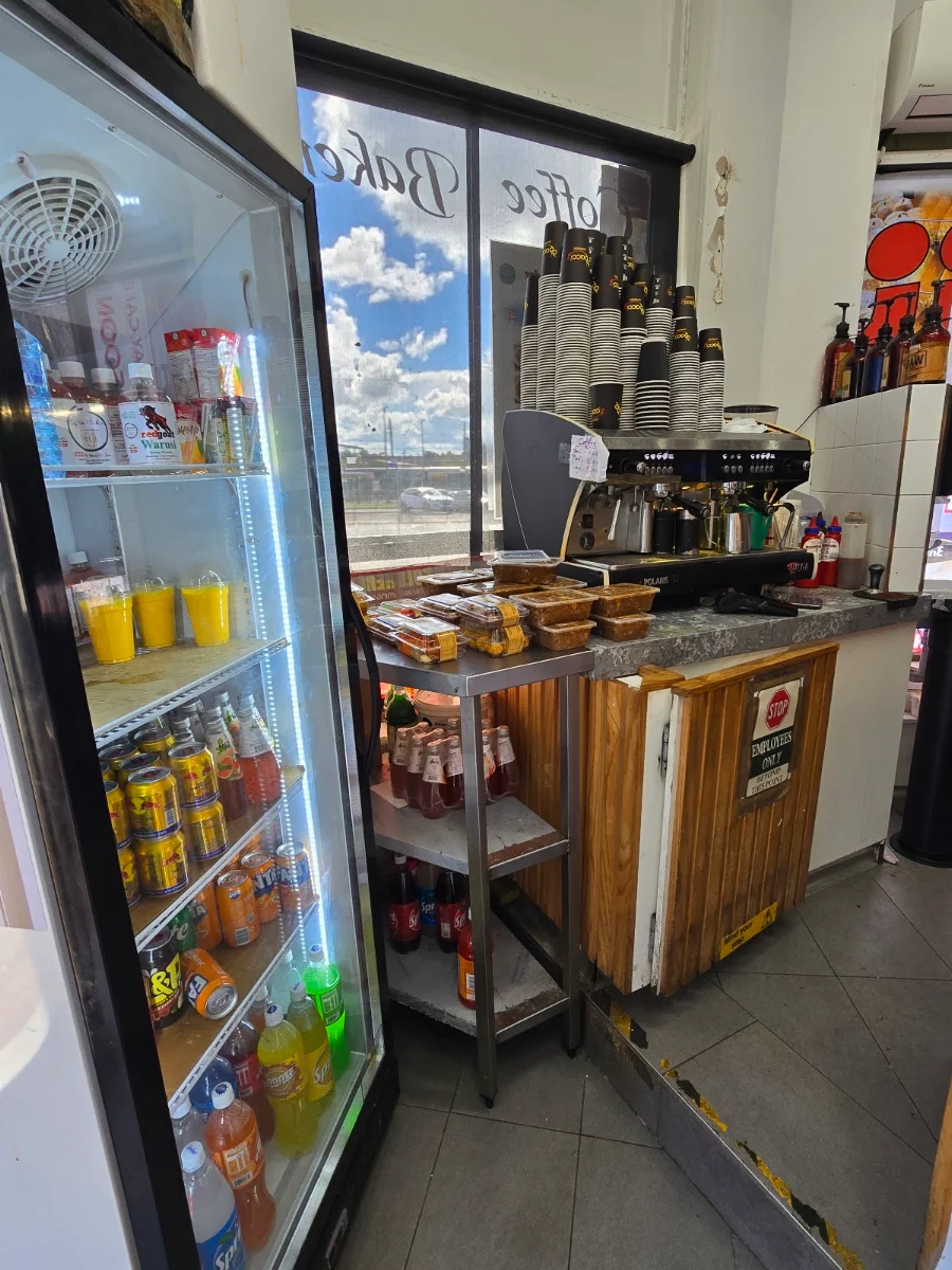 Vibe, Fiji bakery & coffee on the rocks