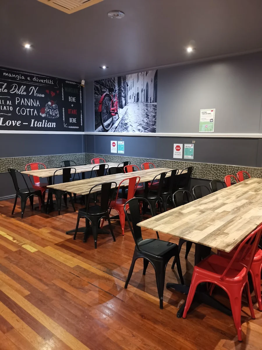 Vibe, La Porchetta | Best Italian Restaurant in Niddrie