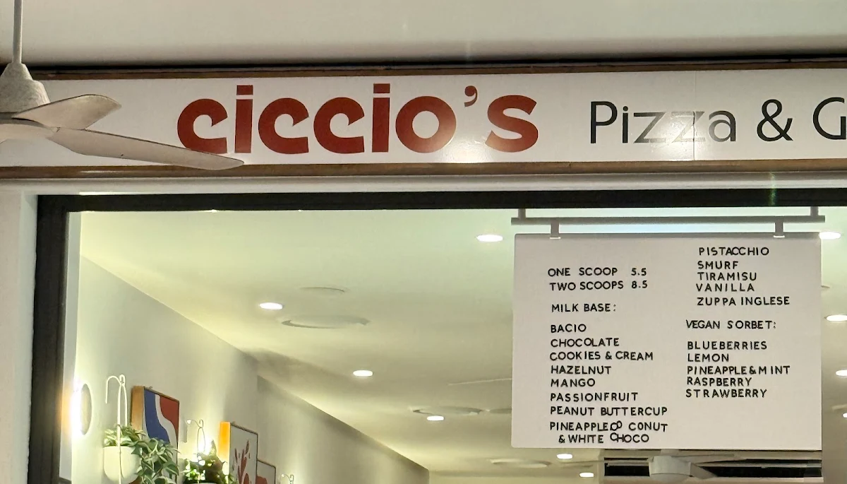 Menu, Ciccio's Pizza & Gelato