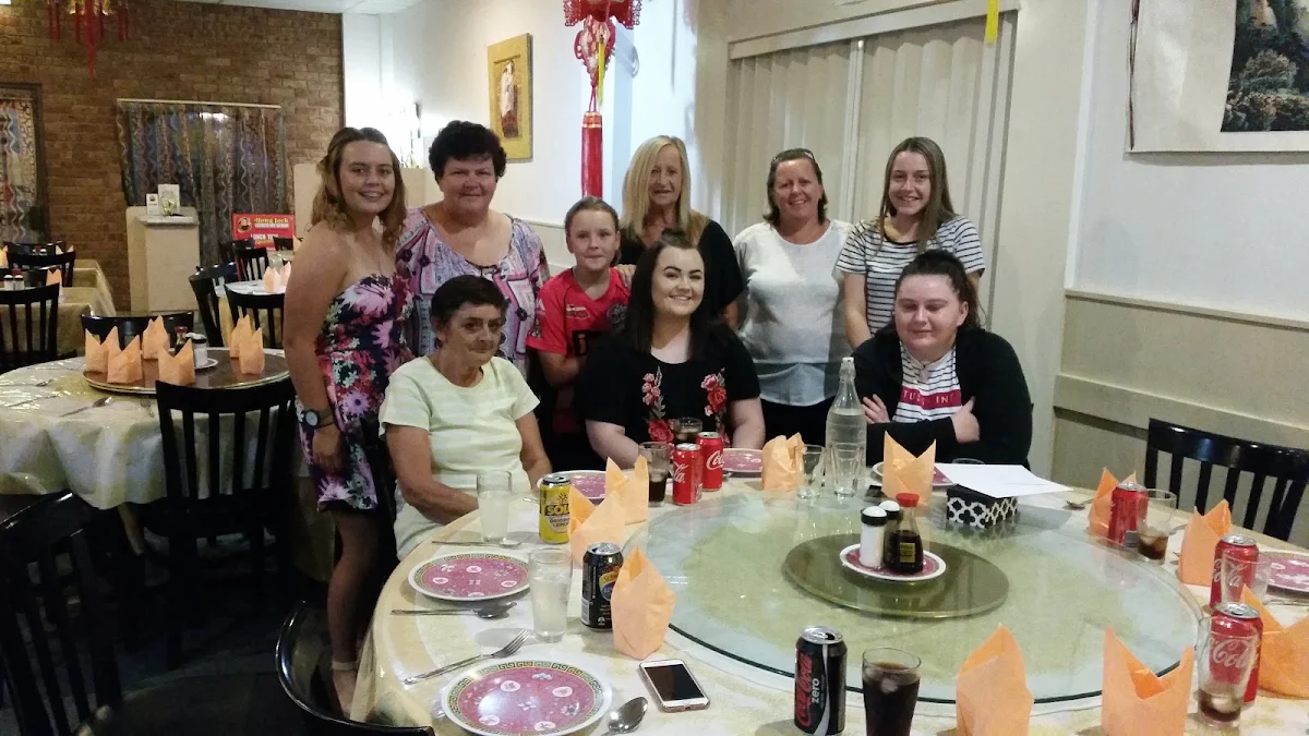Vibe, Hong Loch Chinese Restaurant