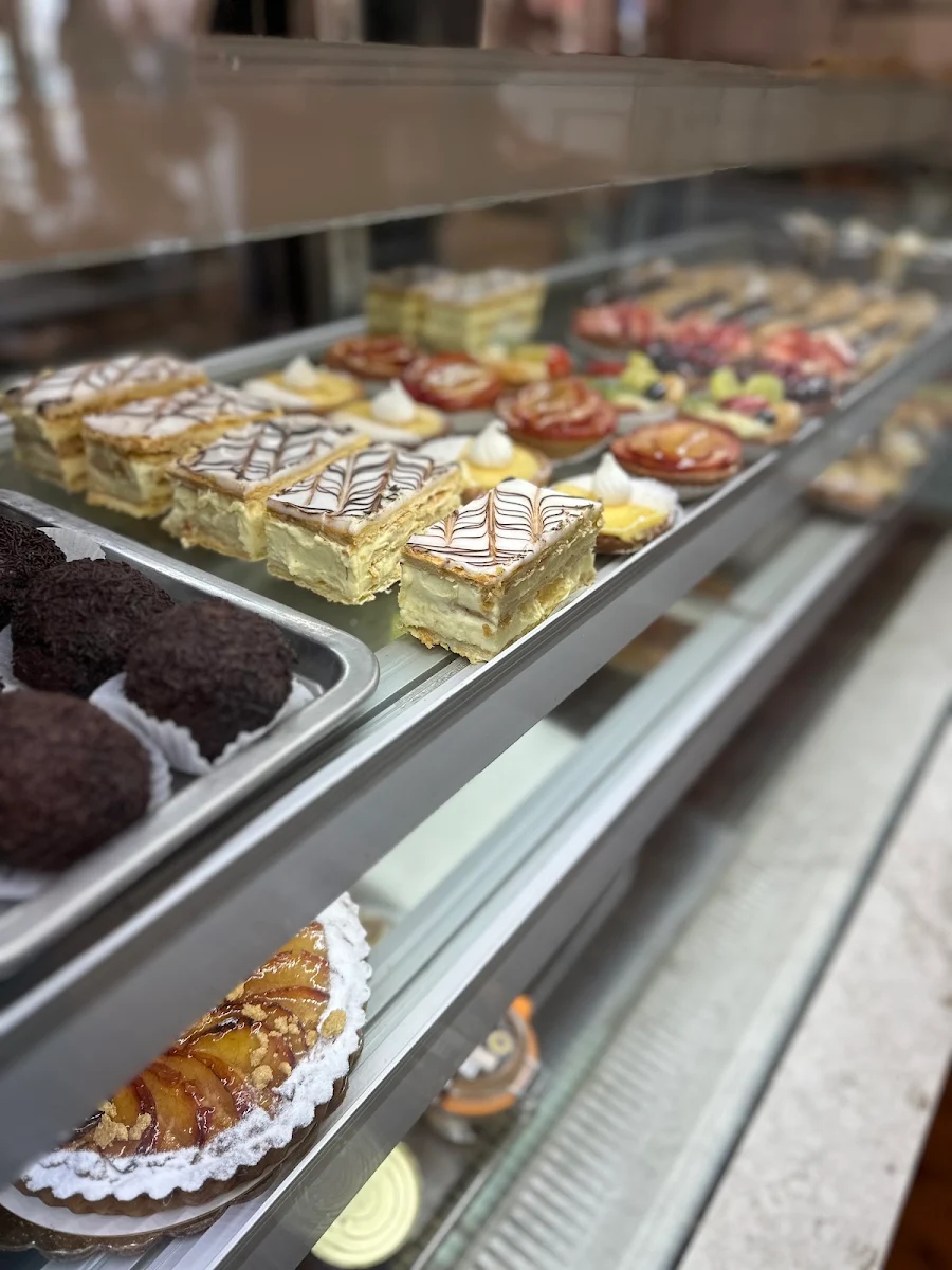 Vibe, Ganache Patisserie Francaise