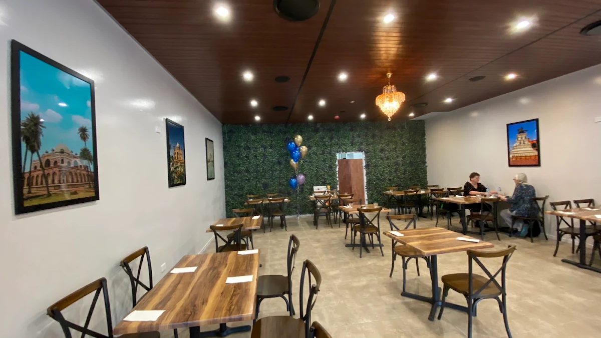 Vibe, Punjabi Brothers - Indian Cuisine Karalee