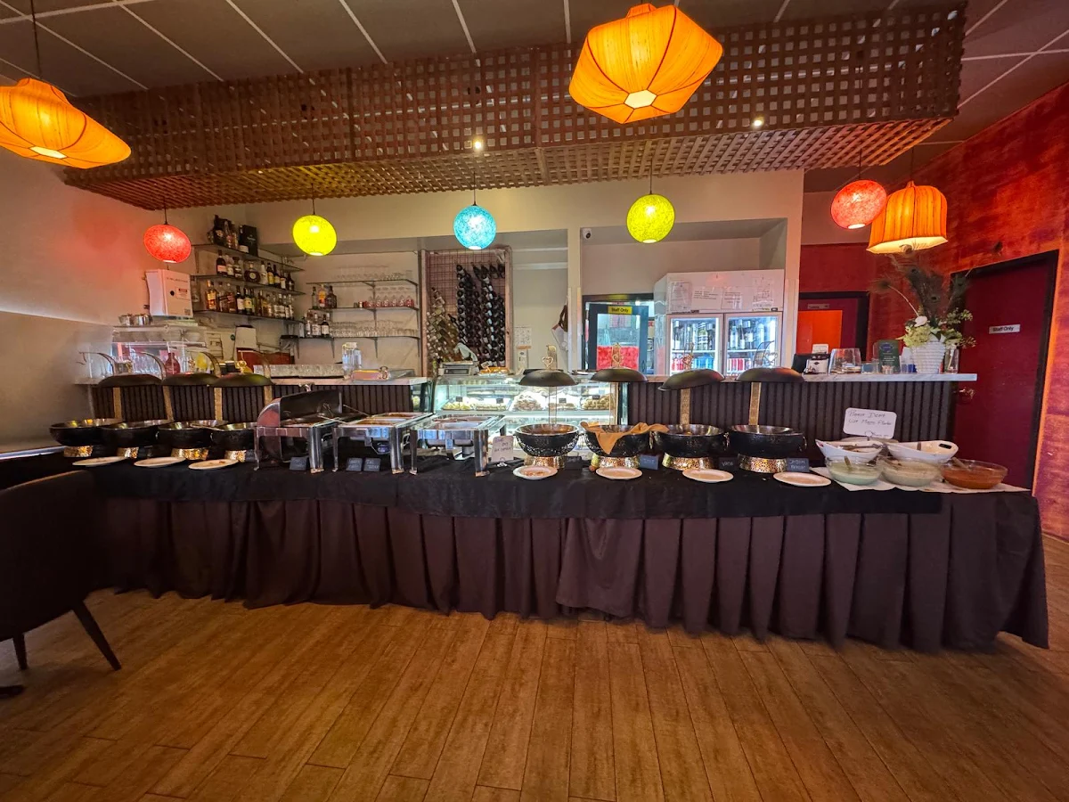 Vibe, Parivaar Indian Restaurant