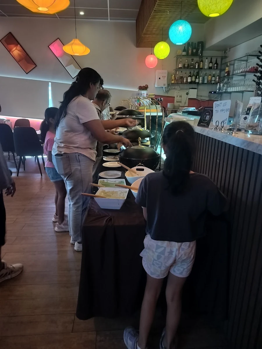 Vibe, Parivaar Indian Restaurant