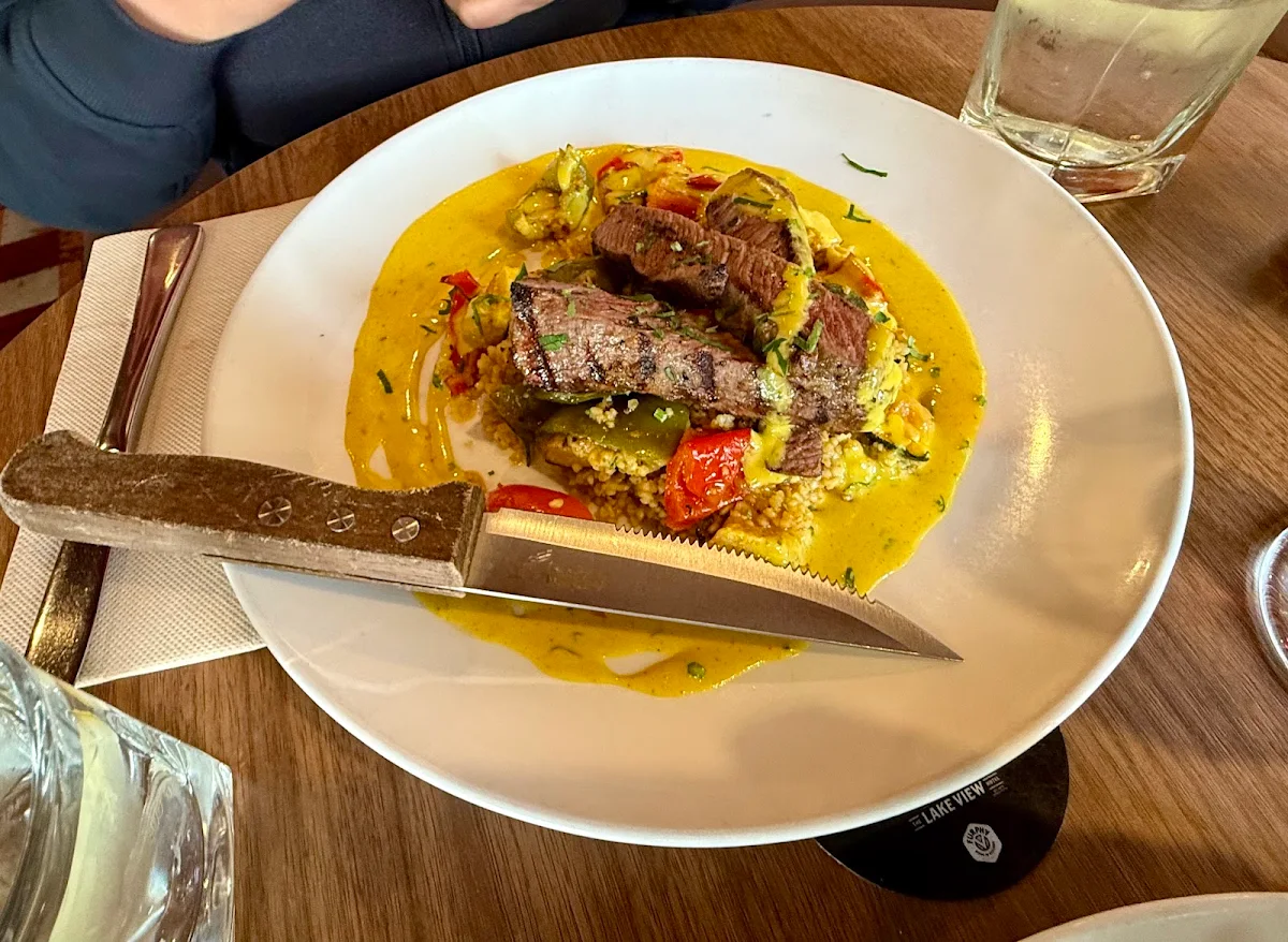 Food & drink, The Lake View Hotel