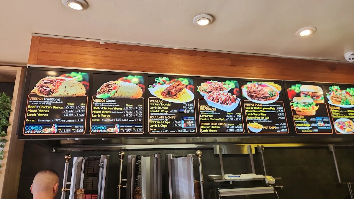 Menu, GK 's Yeeros