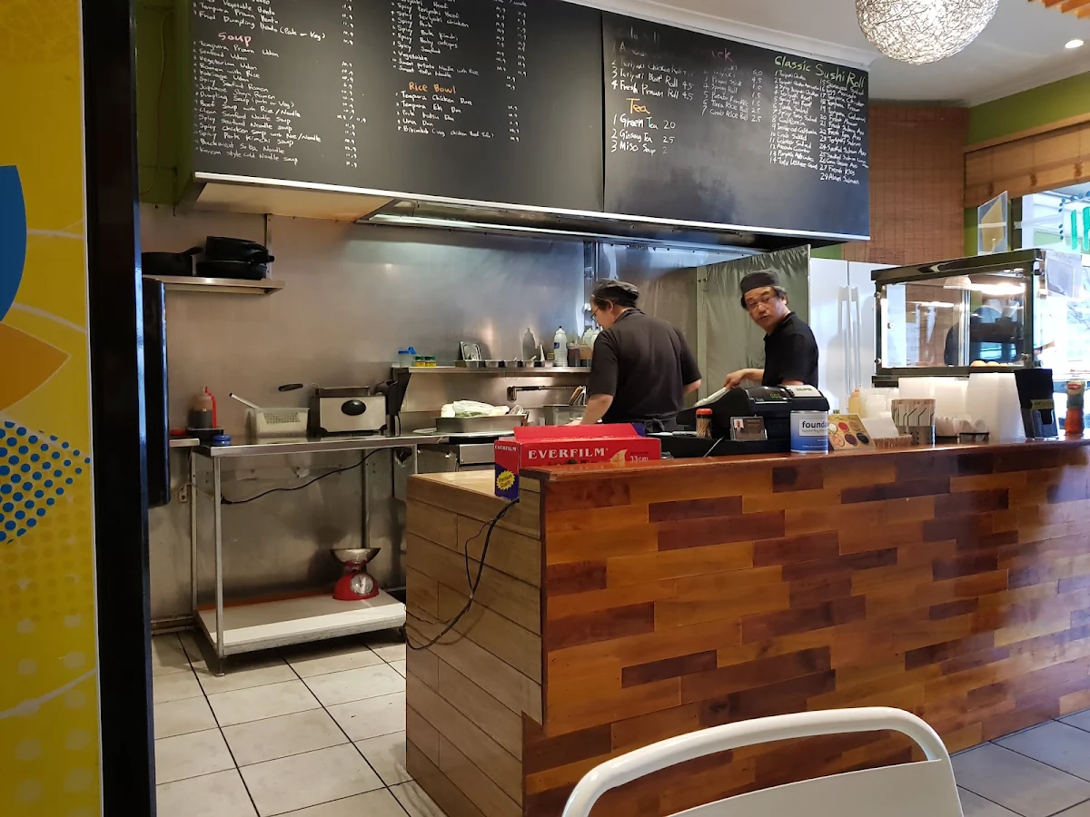 Vibe, Han's on OG - Sushi & Roll (Your local Asian takeaway)